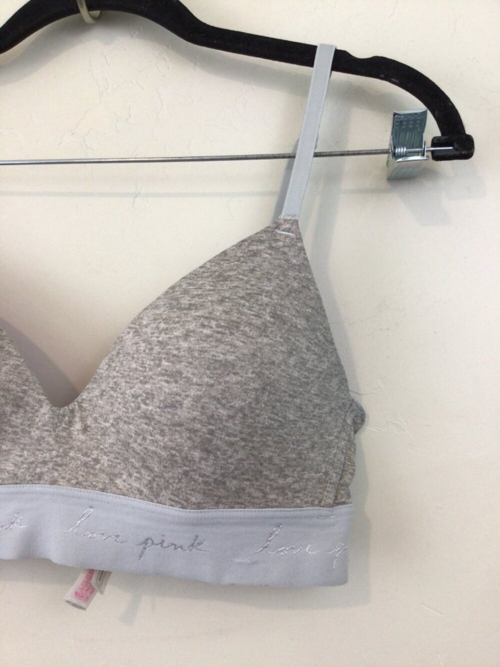 Pink Victoria's Secret Wear Everywhere WIreless Lightly Lined Bra 32C Gray - Picture 2 of 6